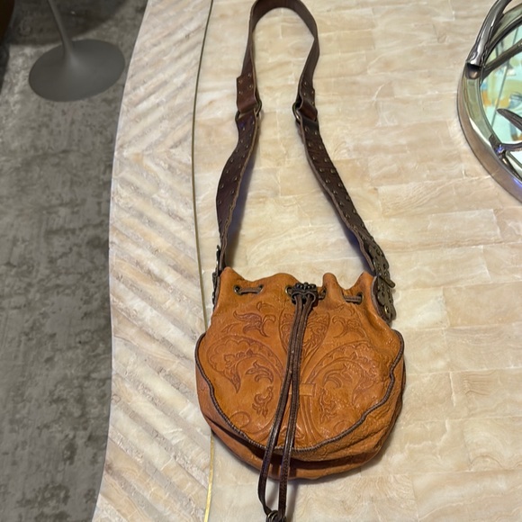 ROYAL PLUSH BRAND Shoulder bag ! Stunning and was desirable by Hollywood crowds💖 - Picture 3 of 12